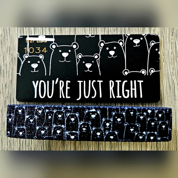 ZOX "YOU'RE JUST RIGHT" #1034 INTERACTIVE BEAR COLLECTIBLE WRISTBAND - Picture 1 of 4